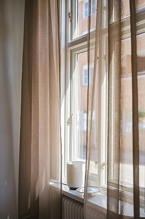 Jotex - Voile Gordijn 2-pak Grijsbruin Grijsbruin - ALBA - Koop Multifunctionele gordijnen bij Jotex