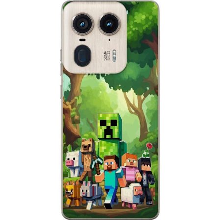 Kompatibelt Mobildeksel til Motorola Edge 50 Ultra Blokkete pikselerte spillverden med grønne figurer og dyr i frodig skogsmiljø