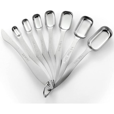 Raskaat ruostumattomasta teräksestä valmistetut metalliset mittalusikat kuiva-aineille tai nesteille