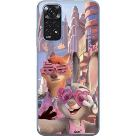 Yhteensopiva Puhelinkuori Xiaomi Xiaomi Redmi Note 11 Animoituja eläimiä aurinkoisessa kaupunkiympäristössä, joilla on pinkit aurinkolasit ja pos