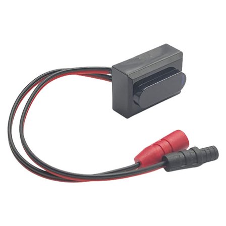 Automatiske sensorer urinal skylleventiler batteri til effektiv vandbesparelse