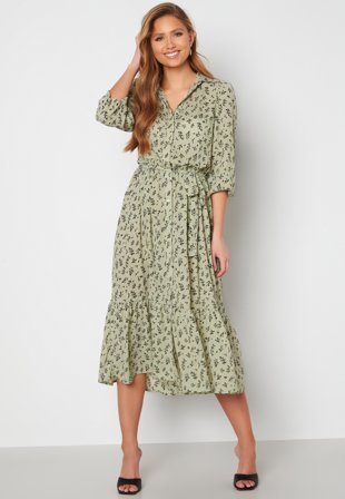 Happy Holly Serene puff sleeve dress Dusty green / Patterned Klær