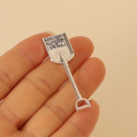Dollhouse Shovel Farm Alloy Shovel SILVER