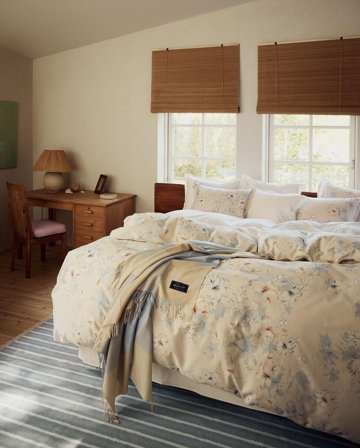 GANT Sengesett Floral Sateng Hvit-Sand 140x200
