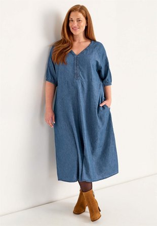 Cellbes of Sweden - Jeansklänning med puffärmar - mellanblå denim - för damer - 34/36