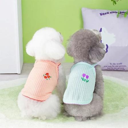 IC 2-delt kjole for kjæledyr Sommerhundkjole Blomstbroderi Valpevest Søt hundekattsskjorte Myk pustende kjæledyrklær for små til mellomstore (store)