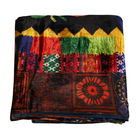 Pierre-Louis Mascia Kanadag scarf by Pier Louis Mascia. The brand projects its designs in an innovative style, using authentic colors and graphics blå