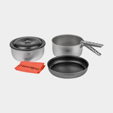 Campingsæt Trangia Tundra III-D, med 2 gryder i DS / Duossal 2.0-laminat + 1 stegepande & 1 låg i NS / Non Stick-teflon + gribetang + etui