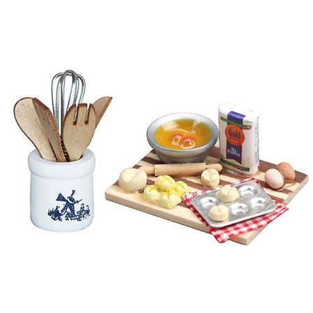1 sett 1:12 Dukkehust Miniatyr Melkjevle Eggpisker Dessert Kjøkken Dekor