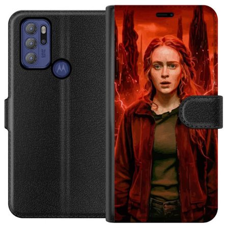 Kompatibelt Plånboksfodral till Motorola Motorola Moto G60S Porträtt av en ung kvinna med rött hår i en apokalyptisk landskap, röda blixtar och m