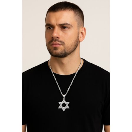 Silverfärgat halsband med Davidsstjärna