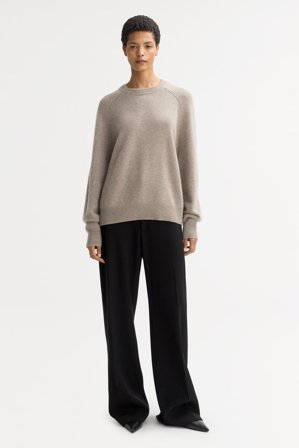 Soft Goat - Boyfriend crewneck - Kashmirtröja dam - XS - Greige