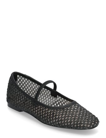 Majorca Ballerina Black Steve Madden