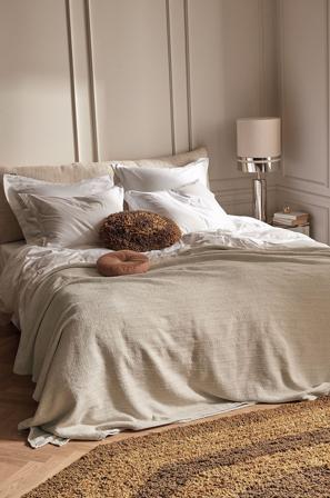 Staycation - Sengetæppe Care - Beige - Sengetæpper - Fra Homeroom