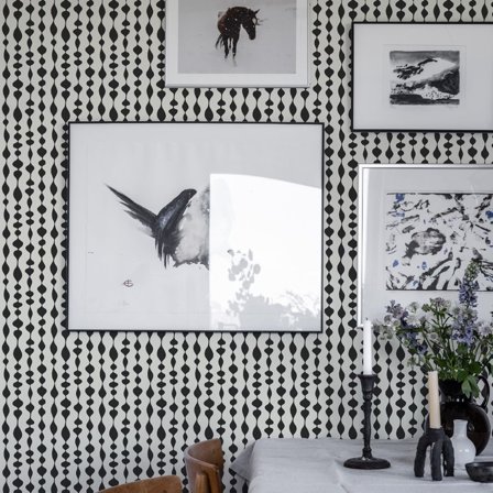 Duro Margaret Rose 527-05 Tapet Gammelsvenska Klassiker 1850-1950 Svart, Färg & tapeter