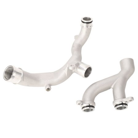 Motorvæskekjølerør LR090630 Lekkasjesikre robuste slanger med høy hardhet Termostat Topp Crossover Slange for Range Rover Velar 3.0L V6