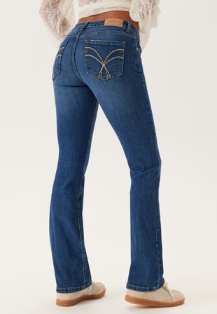 Bubbleroom - Low Embroidery Pocket Jeans - Medium blue - Kläder