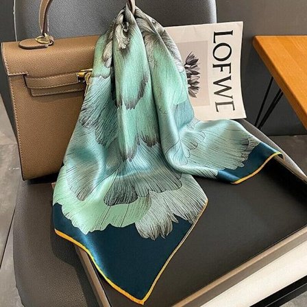 Utsøkt kunstig silke 70 cm morbærsilke firkantet skjerf/sjal/hodeskjerf med blomstermønster.