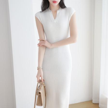 Retro kortärmad stickad klänning V-ringad Slim Fit Slit-kjol White L