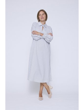 Six Ames Amalie - Black - 5