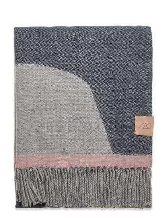 Gallery Throw Home Textiles Cushions & Blankets Blankets & Throws Grå Mette Ditmer