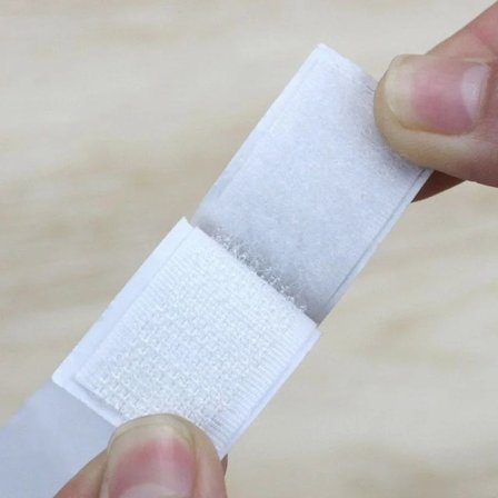 25 Meter Stark Självhäftande Kardborreband Hake och Ögla Svart Vit Nylon Klisterband med Starkt Lim 20/25/30/50MM