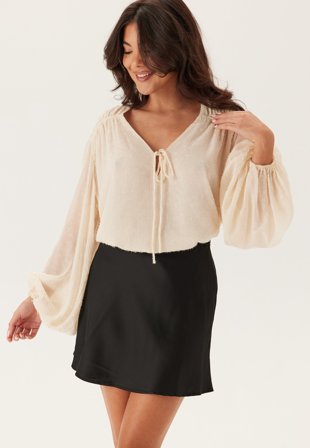 Bubbleroom Occasion - Flowy Chiffon Blouse - Offwhite