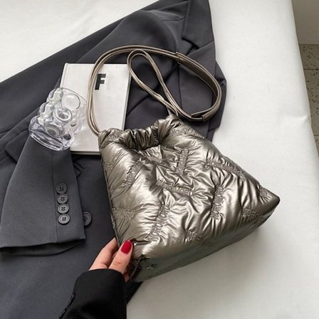 Olkapäällä pehmustettu laukku Kangaskassit CHAMPAGNE