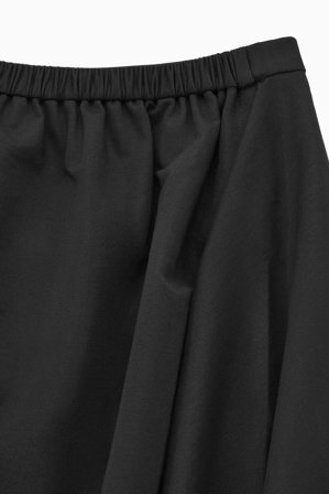 COS Women's Gonna A Portafoglio Midi Asimmetrica in Nero