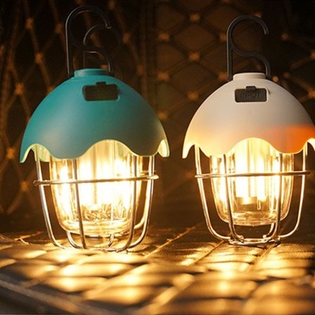 Retro metallinen retkeilylamppu Retro Lantern | Ladattava LED-retkeilylyhty