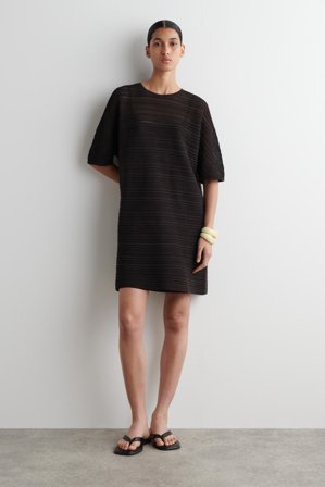 COS Women's Abito Mini In Maglia Plissé in Marrone