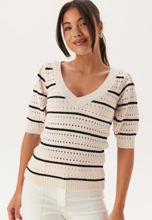 Happy Holly - Short Sleeve Knit Sweater - Cream/Black - Kläder - - Bubbleroom