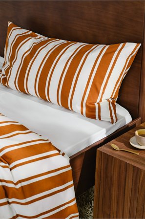 Jotex - Putetrekk 50x90 Cm Økologisk Brun/hvit - DEBBIE - Kjøp Putevar hos Jotex