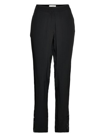 Pieszak | Siri Pant | 36