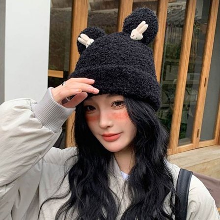 Mössa i fuskpäls mössa Stickad cap SVART