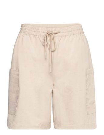 Lisars Shorts Beige Résumé