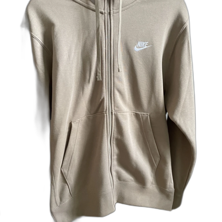 Nike sportswear