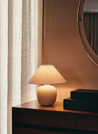 Torso bordlampe m/skjerm H37 - sand