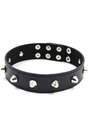 Spikes Collar Black