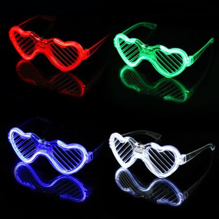 4 stykker Led Light Up Love-briller, Led-blinkende Cyberpunk-briller for Disco Party, Cosplay, Halloween, Live Concert, Fancy Dress