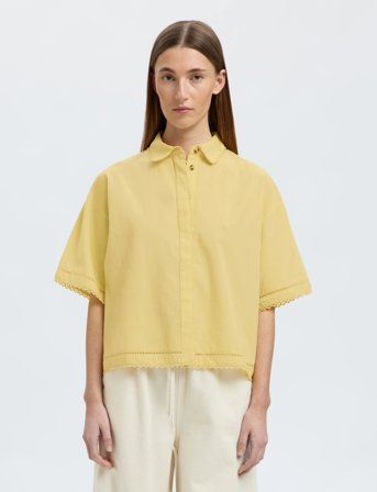 Selected Slfnovi Ss Crochet Detail Shirt B - Yellow - 36