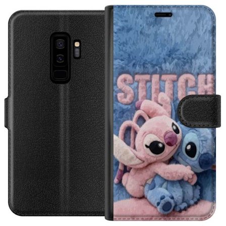 Kompatibelt Plånboksfodral till Samsung Samsung Galaxy S9+ Söta fluffiga Stitch och Angel kramas på ett mjukt pälsigt underlag med pastellfärger