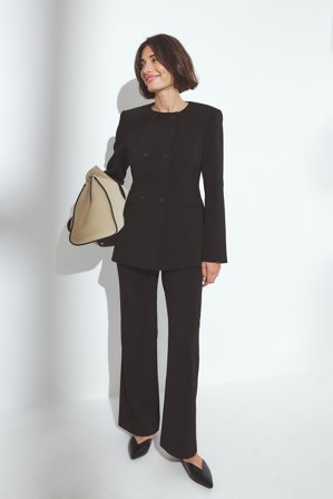 Shpresa x NA-KD Flared High Waist Suit Pants - Trompet bukser - Sort - EU 42