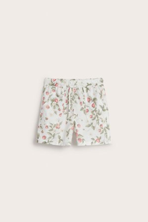 Newbie | Mansikkakuvioiset shortsit | Luonnonvalkoinen