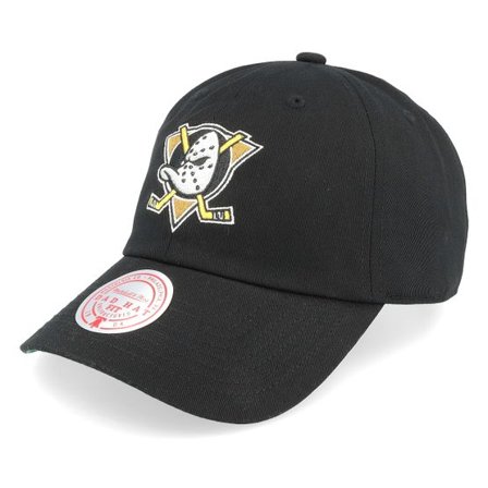 Mitchell & Ness - NHL Svart unconstructed Keps - Anaheim Ducks Team Ground 2.0 Black Dad Cap @ Hatstore
