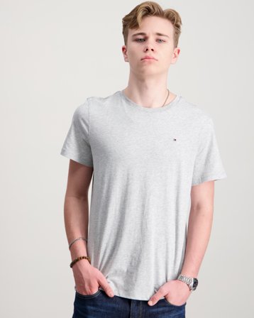 Tommy Hilfiger BOYS BASIC CN KNIT S/S Grå T-skjorter Gutt - Kids Brand Store