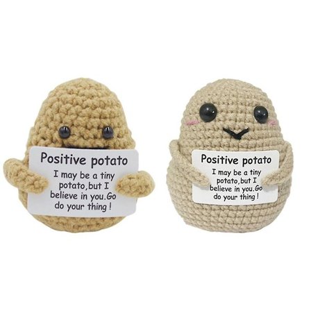 2 stk. Positive Potato Mini strikkede potetdukker med positive affirmasjonskort, håndlagde ullplysjleker