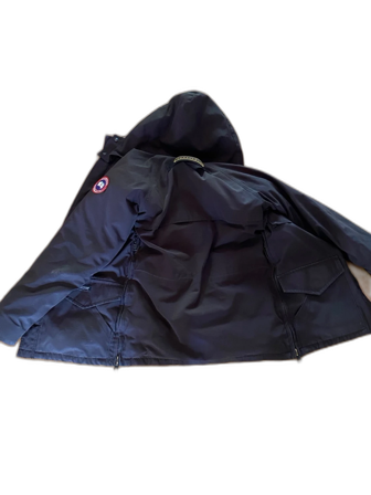 Svart dunjacka från Canada Goose