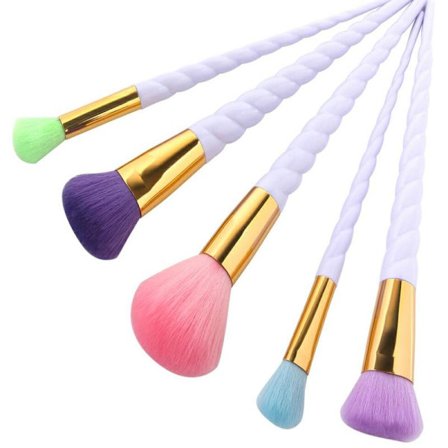 Värikkäät siveltimet: 5 Unicorn Rainbow -meikkisivellintä - Meikkisiveltimet