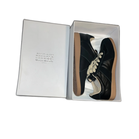 Svarta sneakers från Maison Margiela